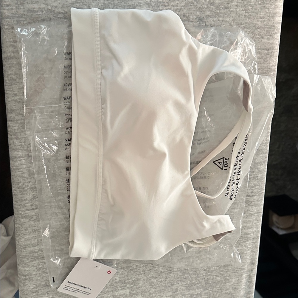 Lululemon Energy Sports Bra